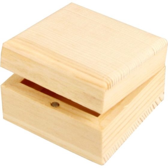 X-Small 6cm Pine Wooden Jewellery Ring Box with Magnetic Clasp - flat top style